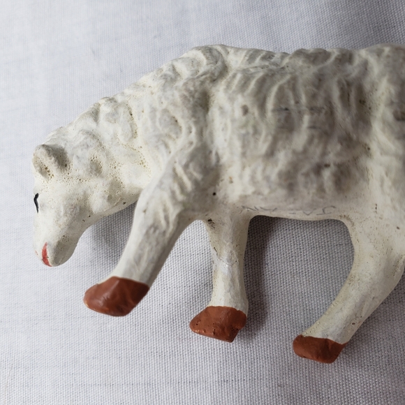 Vintage Easter Spring Display Chalkware Lambs Decorative Ceramic Egg - Picture 4 of 8